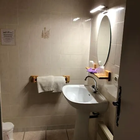 La Ferme Du Port D'enveaux 3* Saint-Vincent-de-Cosse